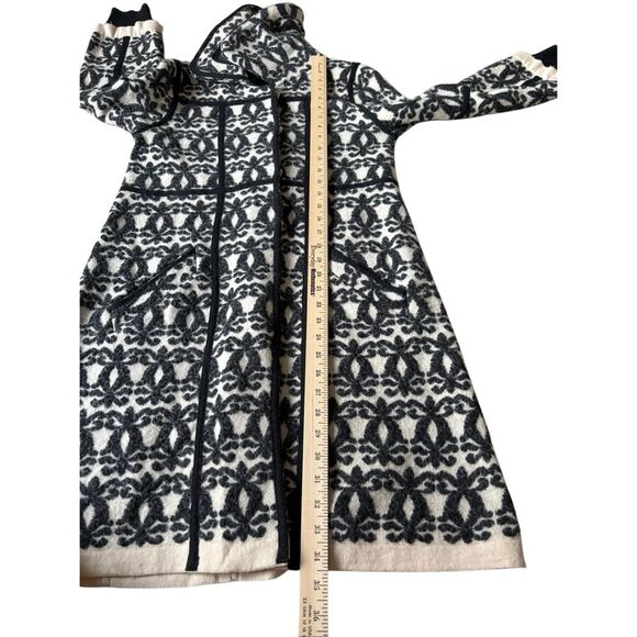 Heather B Jacquard Wool Blend Coat size M Snap Front Cream Gray - Picture 4 of 10